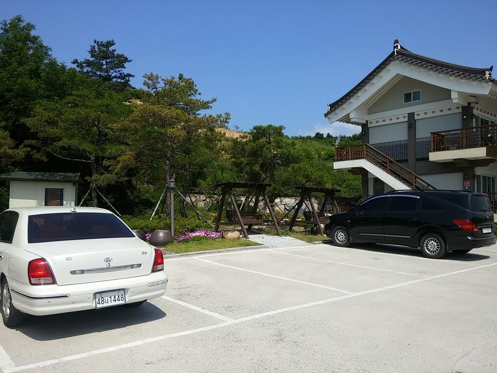 Starlight Journey Pension Gyeongju Bagian luar foto